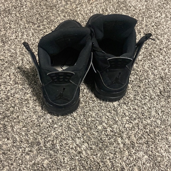 Black Cat Jordan 4s - Picture 2 of 7
